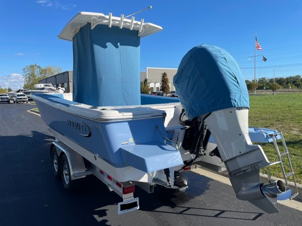 Used 2022 Robalo Power Boat for sale