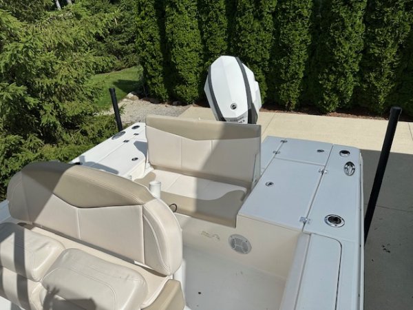 Used 2017 Robalo Power Boat for sale