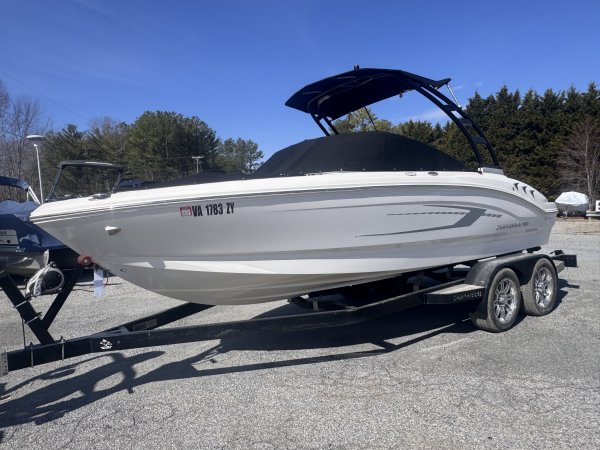 Used 2022 Chaparral 21 SSI for sale