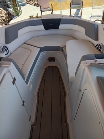 Used 2023 Chaparral 23 SSI Power Boat for sale