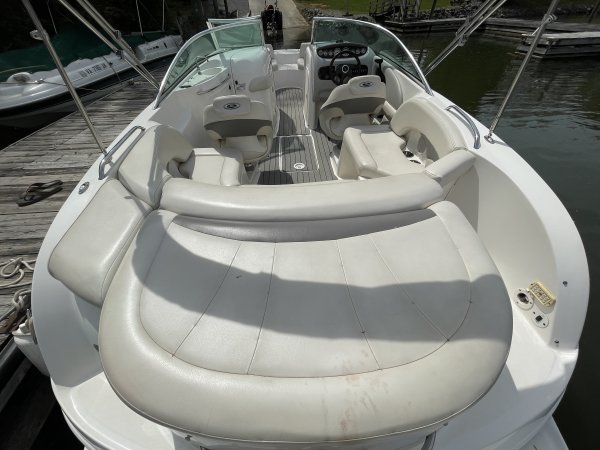 Pre-Owned 2005  powered Power Boat for sale