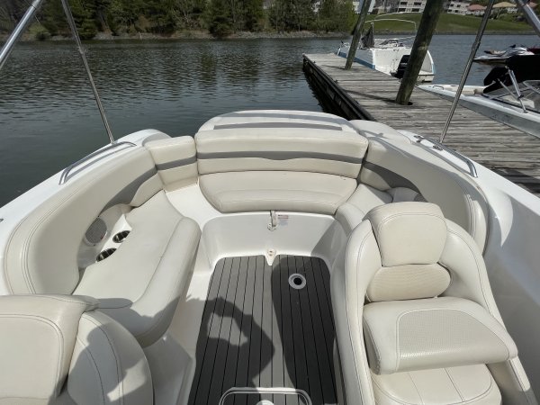 Pre-Owned 2005  powered Chaparral Boat for sale