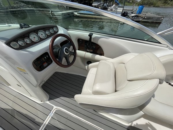 Pre-Owned 2005 Chaparral Power Boat for sale