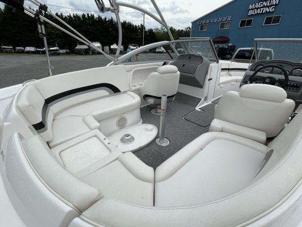 Used 2004  powered Power Boat for sale