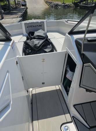 Used 2022 Yamaha AR 252X Power Boat for sale