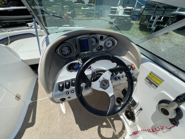 Pre-Owned 2010 Hurricane 2100 SD  Boat for sale
