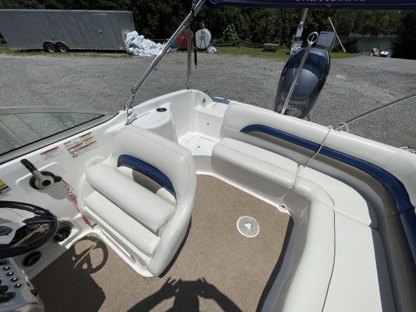 Pre-Owned 2010 Hurricane 2100 SD  Boat for sale