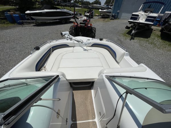 Pre-Owned 2010 Hurricane 2100 SD for sale