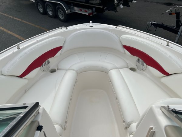 Pre-Owned 2000  powered Power Boat for sale