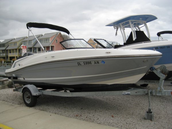 Used 2022  powered Power Boat for sale