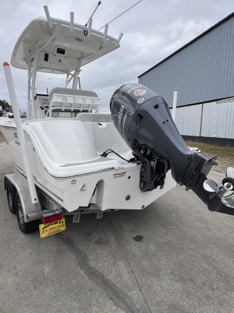 Pre-Owned 2021 Seafox 228 Commander for sale