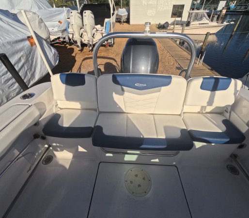 Used 2023  powered  Boat for sale