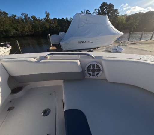 Used 2023  powered Robalo Boat for sale