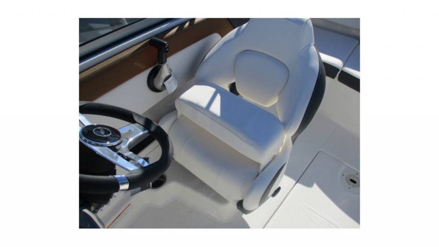 Pre-Owned 2024 Chaparral 19 SSO OB for sale