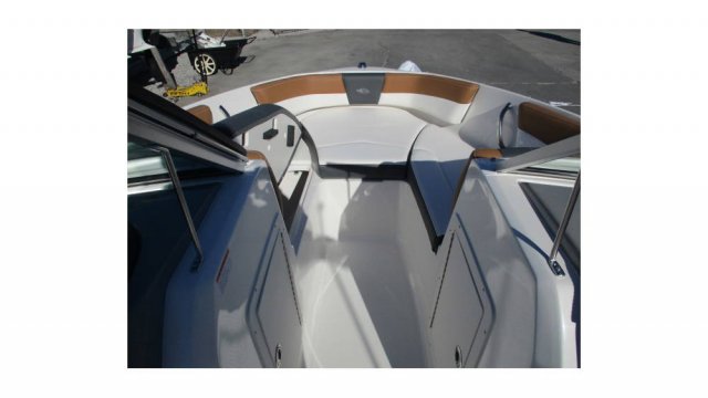 Pre-Owned 2024 Chaparral 19 SSO OB for sale