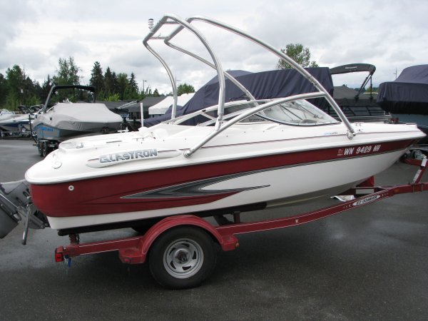Used 1999 Glastron Power Boat for sale