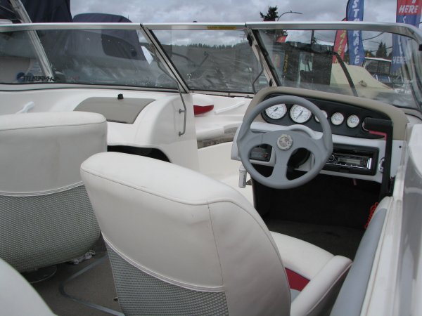 Used 1999 Power Boat for sale