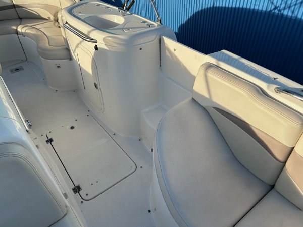 Used 2005  powered Power Boat for sale