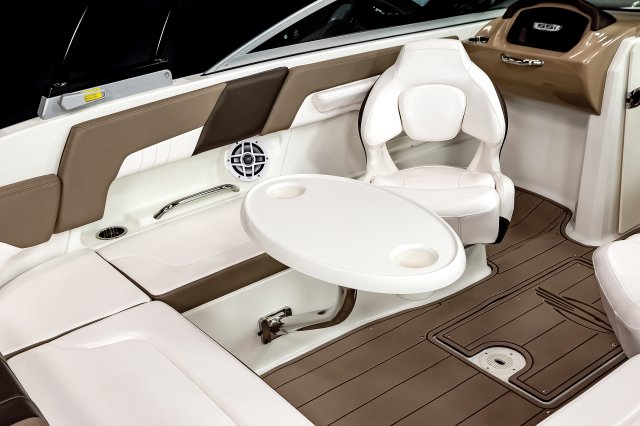 23 SSi OB - Cockpit Table