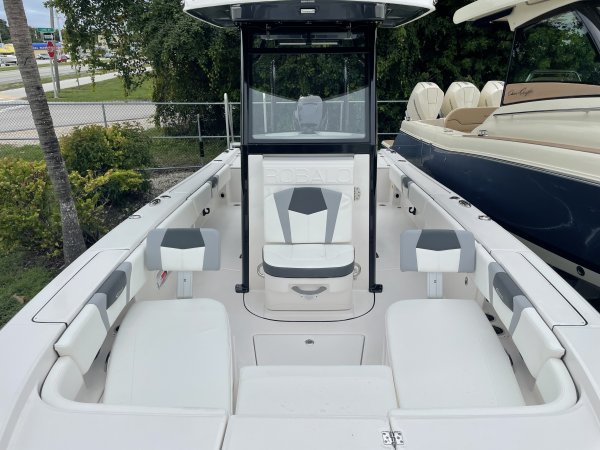 New 2023 Robalo  Boat for sale