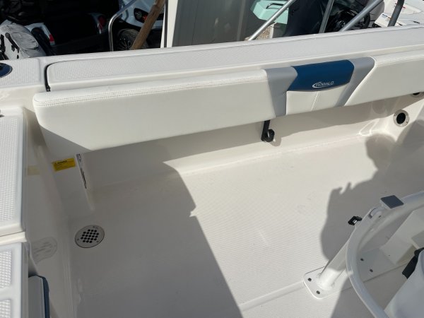 New 2023  powered Robalo Boat for sale