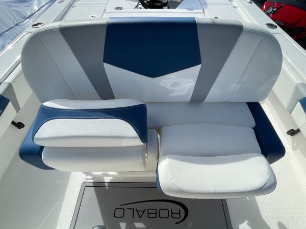 New 2023  powered  Boat for sale