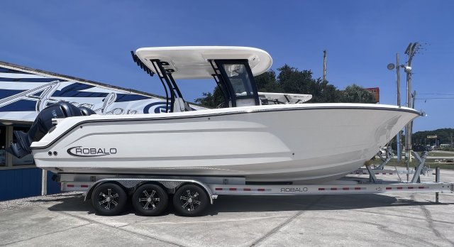 New 2023 Robalo for sale