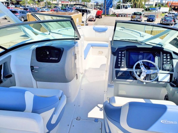 2022 Robalo R317 for sale at Pacific Freedom, Inc. a Certified Robalo ...