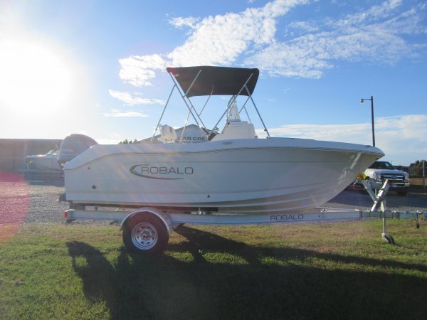 New 2024 Robalo for sale