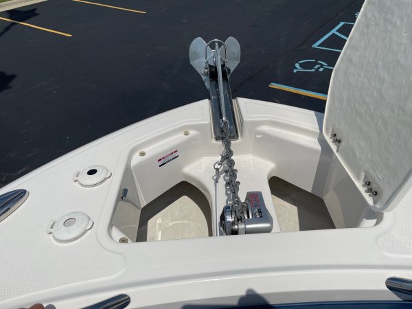 Pre-Owned 2019 Robalo R222EX Power Boat for sale