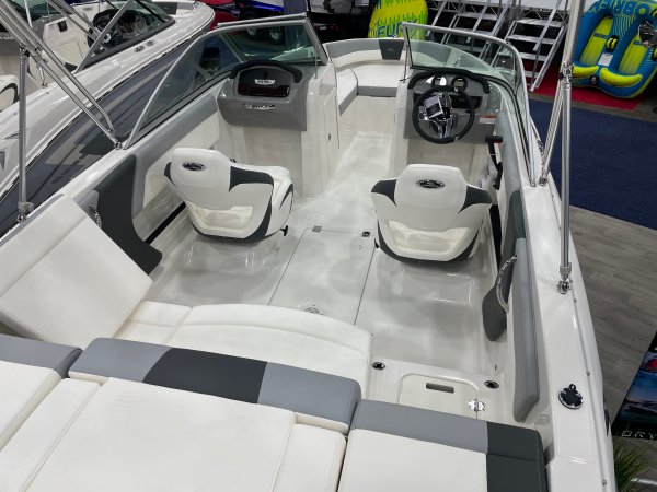 New 2024  powered Power Boat for sale