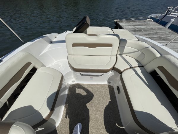 Pre-Owned 2014 Chaparral 246 SSI  Boat for sale
