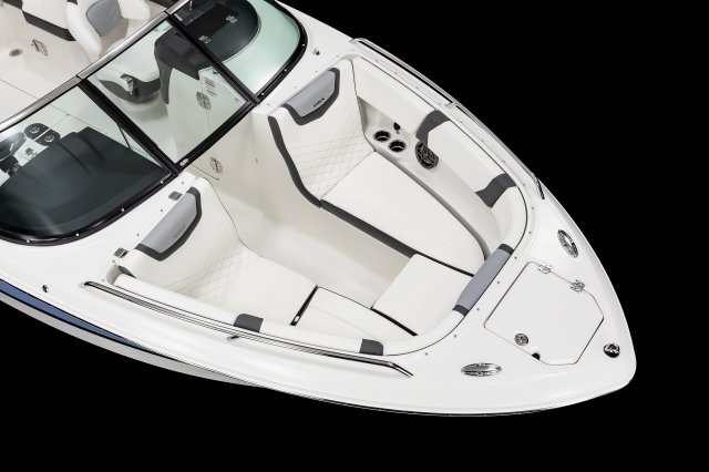 2025 250 OSX Bow Seating