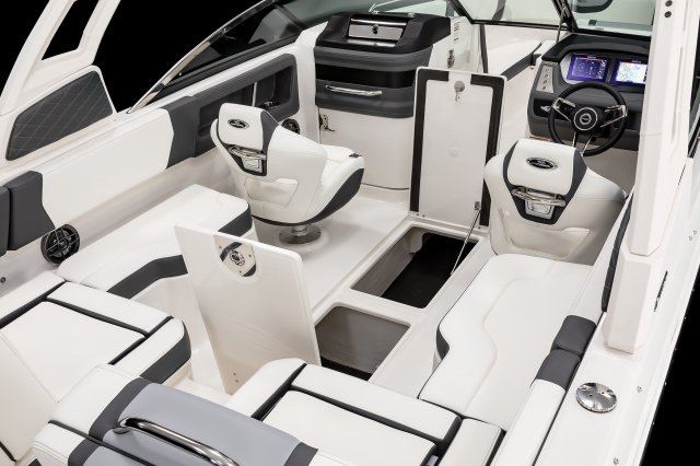 2025 250 OSX Cockpit Floor Storage