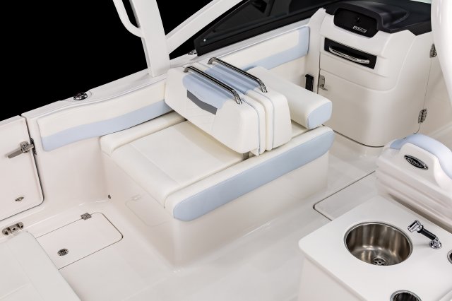 2025 R257 Port Seat Bolster Up