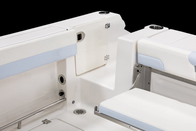 2025 R257 Walk-Through Transom Door