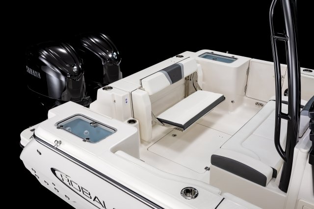 2025 R300 Transom Bench Down