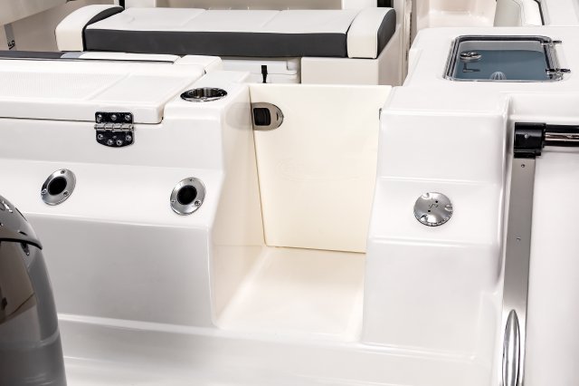 2025 R300 Transom Walk Through Door